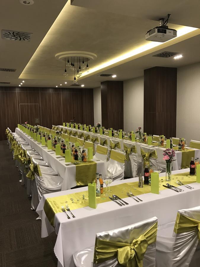 Hotel Rezident Turčianske Teplice المظهر الخارجي الصورة